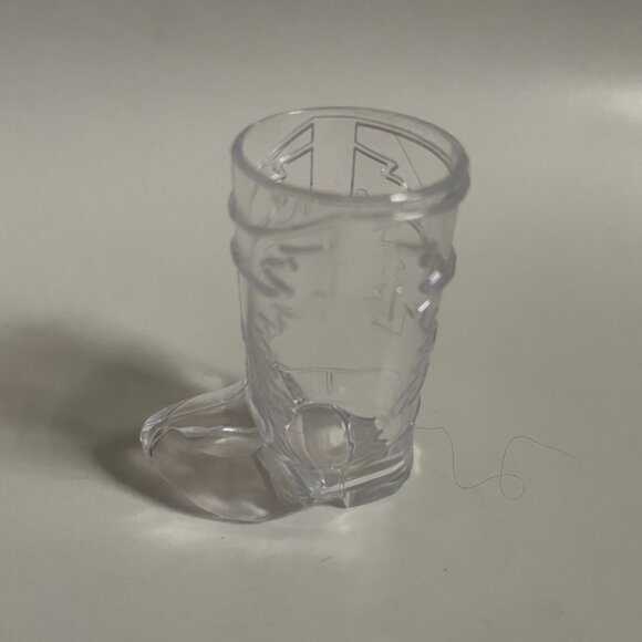 Plastic Cowboy Boot Cups and Shot Glasses (4) - Picture 10 of 12